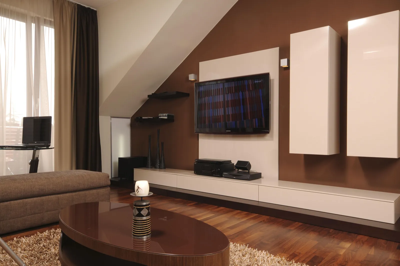 Completed interior with Italian furniture, LA CASA DESIGN reference 6