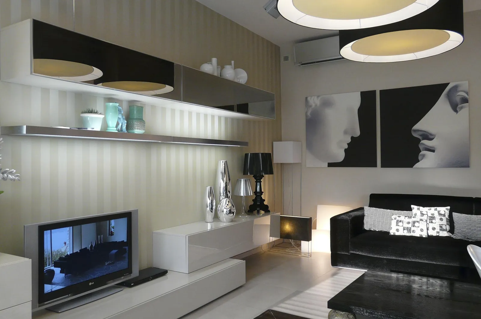 A LA CASA DESIGN debreceni bemutatóterme olasz bútorokkal (1)