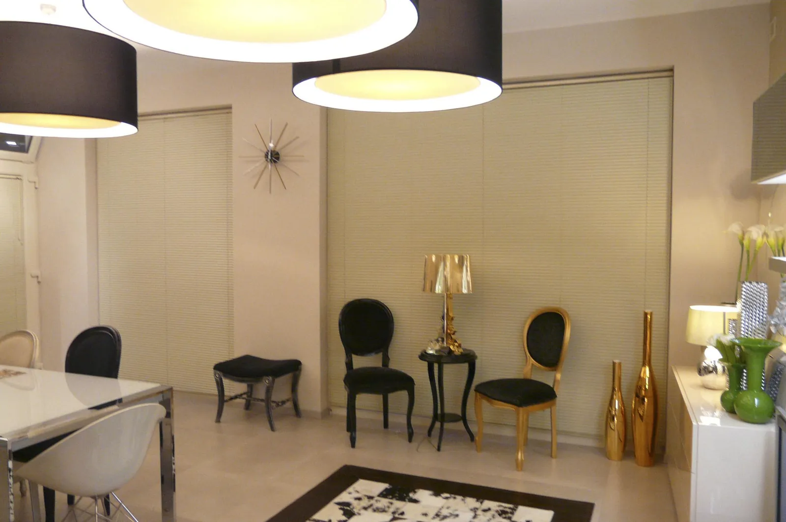 A LA CASA DESIGN debreceni bemutatóterme olasz bútorokkal (7)