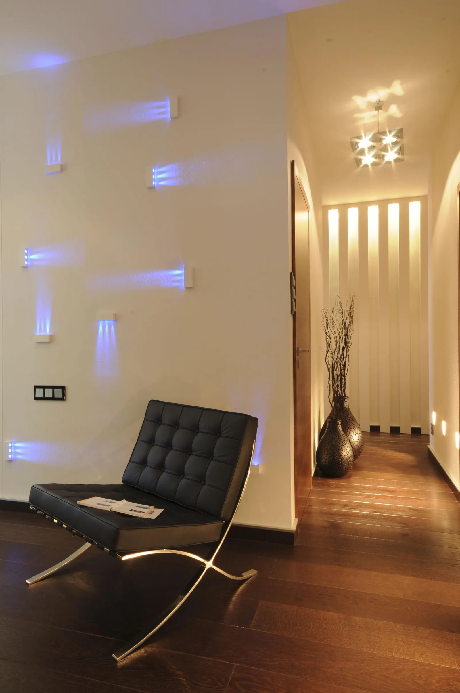 Completed interior with Italian furniture, LA CASA DESIGN reference 8